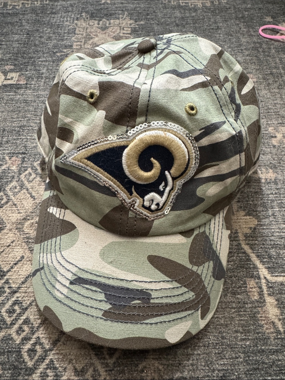 Los Angeles Rams Camo hat with Squeins NFL 47 brand